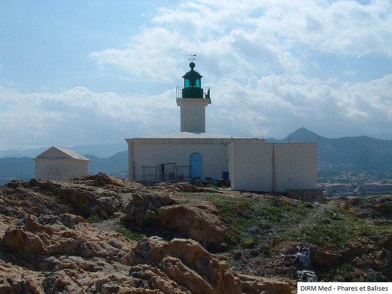 Phare de la Pietra